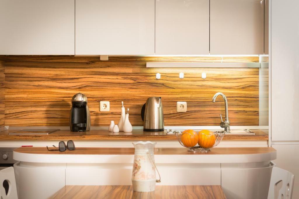 Nice And Cozy Flat In The Center София Екстериор снимка
